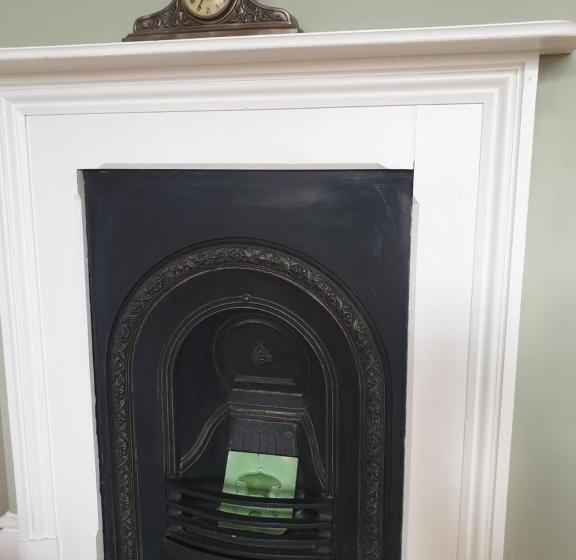 Harry S Bed And Breakfast