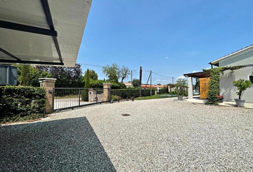 בית מלון כפרי Agriturismo Scannaporco