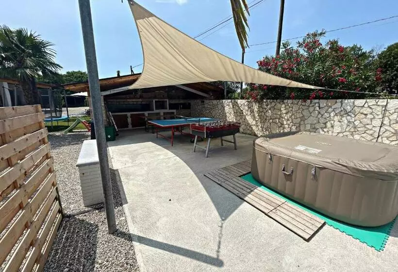 ホテル Agriturismo Scannaporco