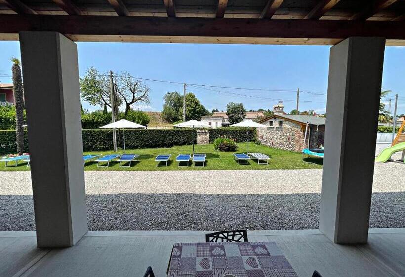 בית מלון כפרי Agriturismo Scannaporco