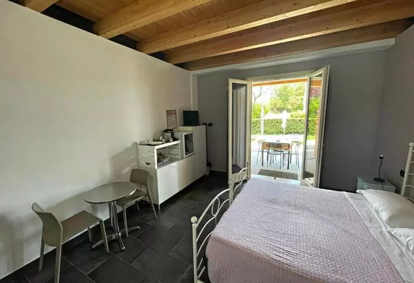 ホテル Agriturismo Scannaporco
