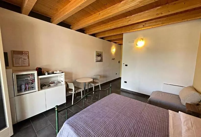 ホテル Agriturismo Scannaporco
