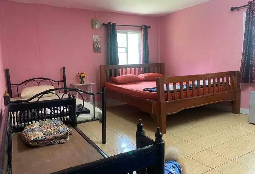 Hotelli ทับศิลารีสอร์ท Tubsila Resort