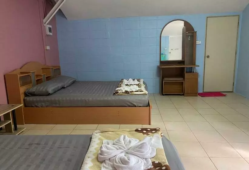 Hotelli ทับศิลารีสอร์ท Tubsila Resort