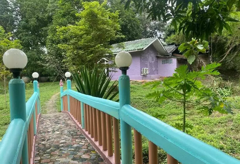 Hotelli ทับศิลารีสอร์ท Tubsila Resort