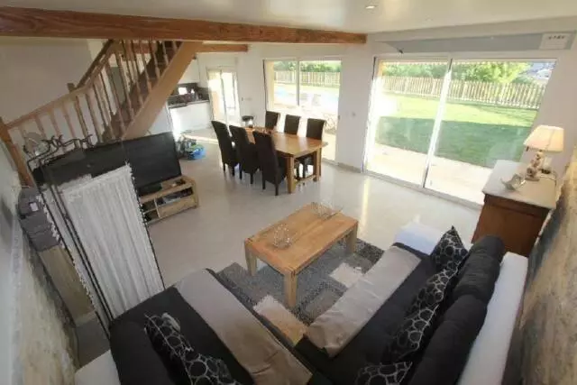 La Salamandrine, à 600 M Du Centre Historique Par Un Sentier