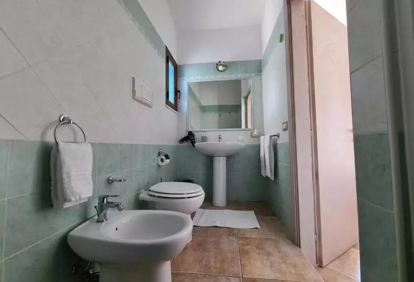 پانسیون B&b Tiscali