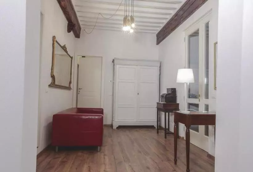 پانسیون San Pierino Charming Rooms