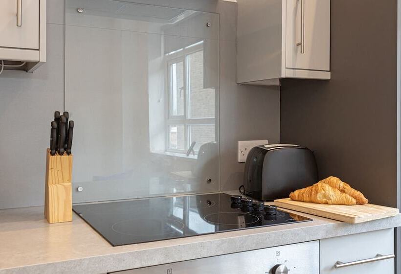 Pillo Rooms Serviced Apartments   Manchester Arena