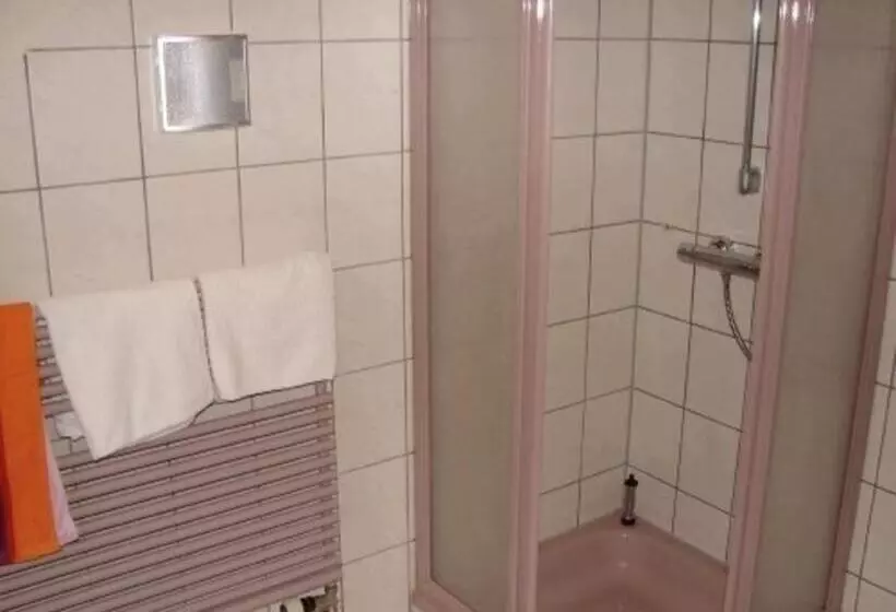 Separate Größere Fewo Im Dg