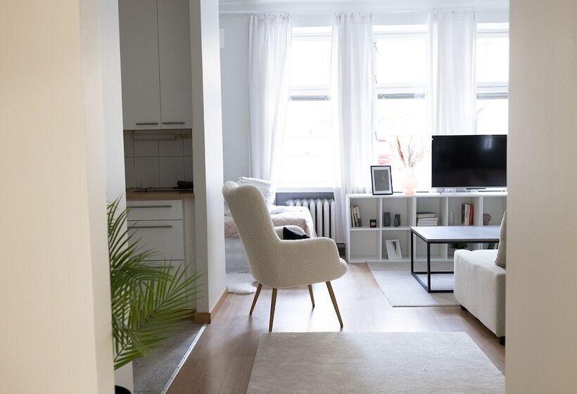 2ndhomes Bright 1br Apartment With Superb Location!