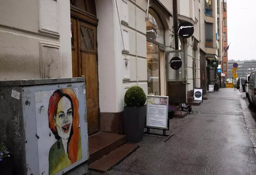 2ndhomes Bright 1br Apartment With Superb Location!