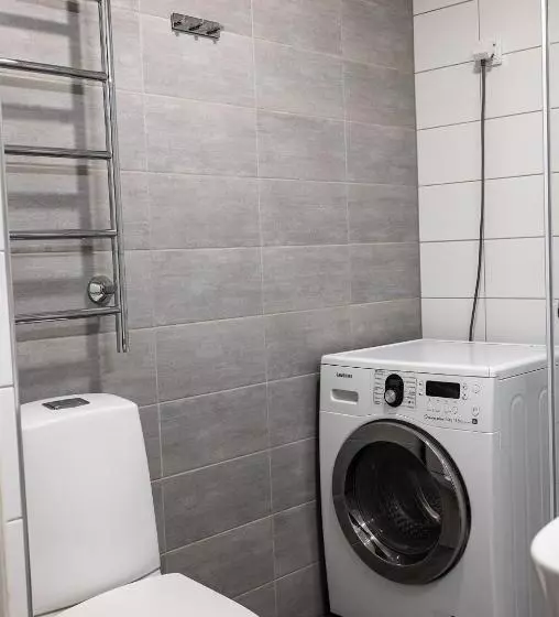 2ndhomes Bright 1br Apartment With Superb Location!