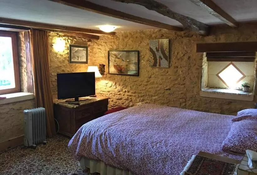 Aamiaismajoitus (B&B) Chambres D Hotes Les Coustilles