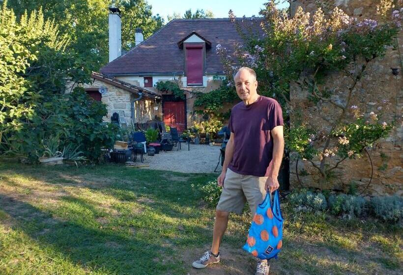 ベッドアンドブレックファースト Chambres D Hotes Les Coustilles