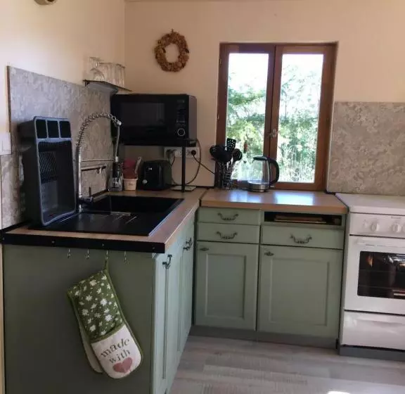Aamiaismajoitus (B&B) Chambres D Hotes Les Coustilles