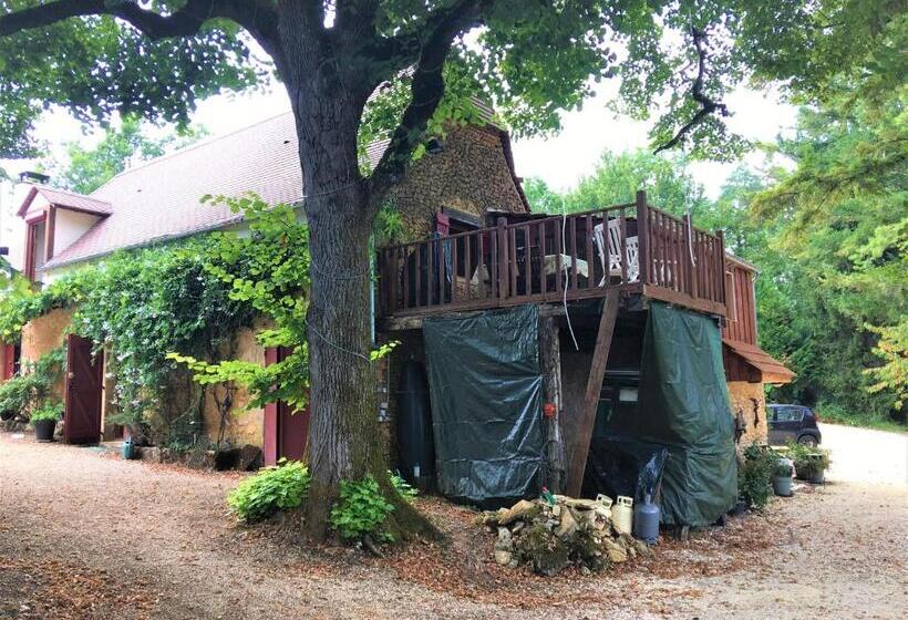 ベッドアンドブレックファースト Chambres D Hotes Les Coustilles