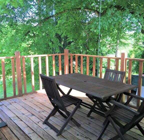 ベッドアンドブレックファースト Chambres D Hotes Les Coustilles