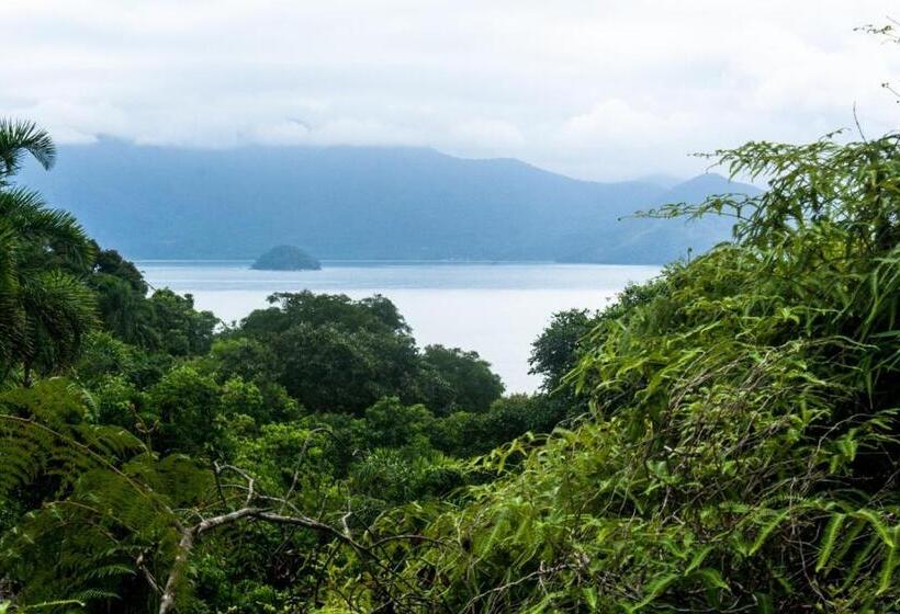 Bed and Breakfast Manacá Suítes Prumirim