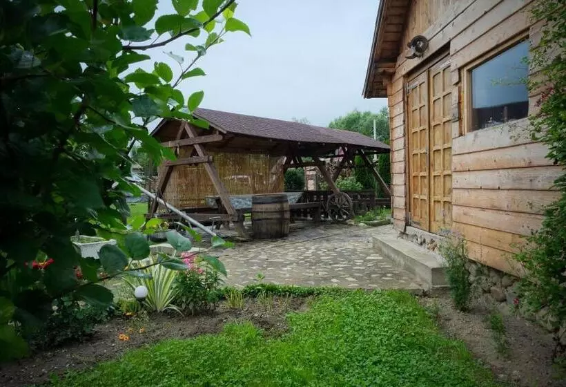 Aamiaismajoitus (B&B) Pensiunea Ileana Adults Only