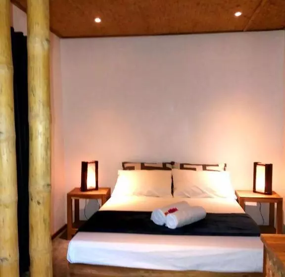 Hotelli Valerie Lodge