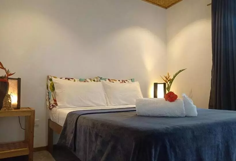Hotelli Valerie Lodge
