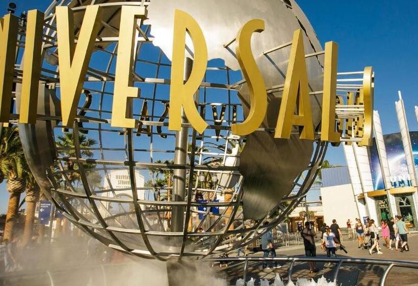 Integrity Real Hollywood Experience