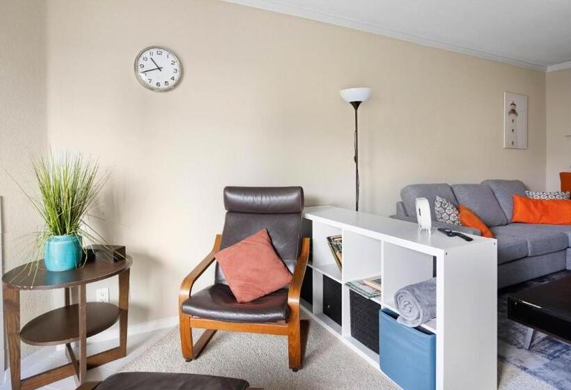 Integrity Real Hollywood Experience