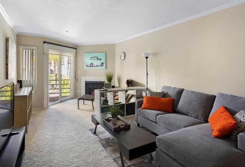 Integrity Real Hollywood Experience