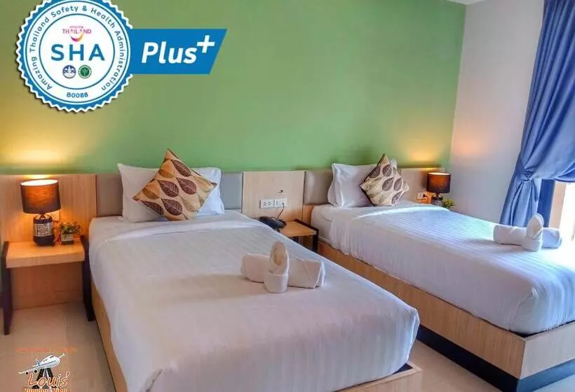 Louis  Runway View Hotel   Sha Extra Plus