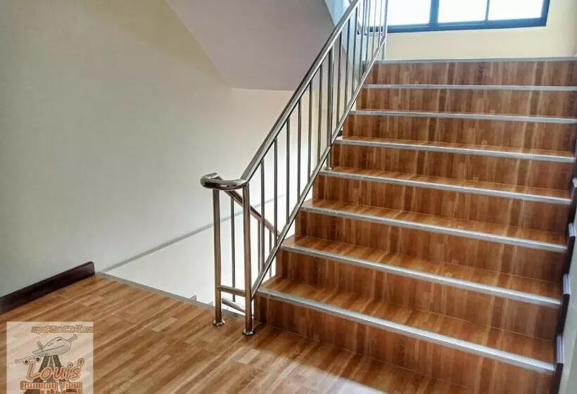 Louis  Runway View Hotel   Sha Extra Plus