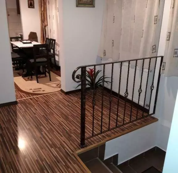 Majatalo Casa Stely