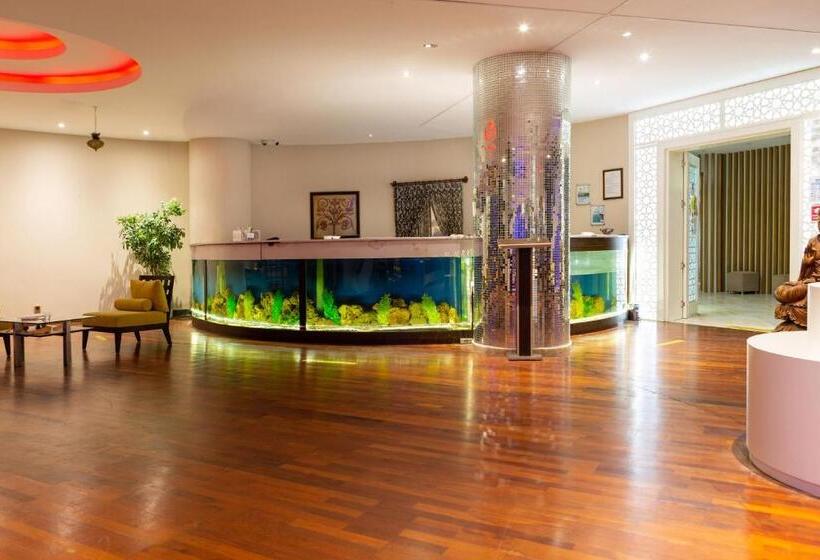 אתר נופש Gold City Luxury Accommodation