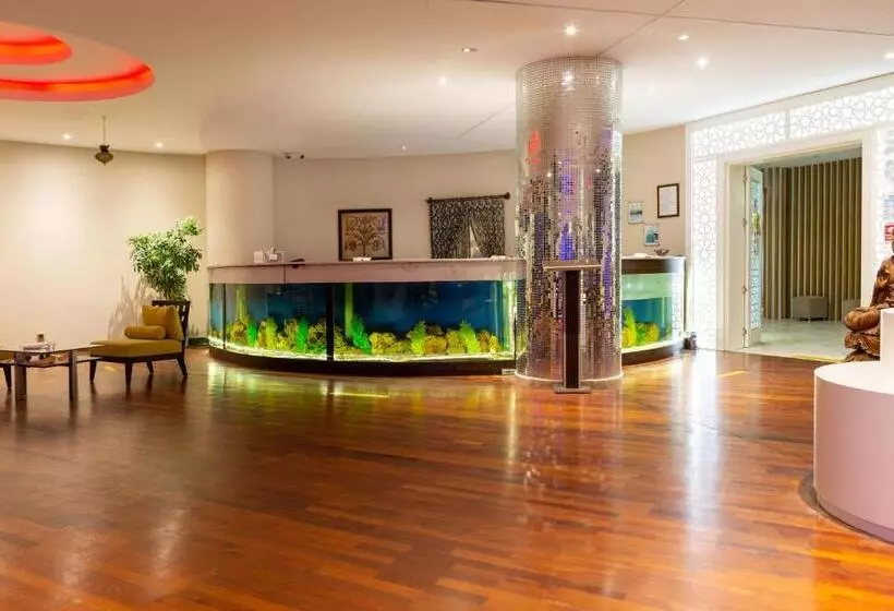リゾートホテル Gold City Luxury Accommodation