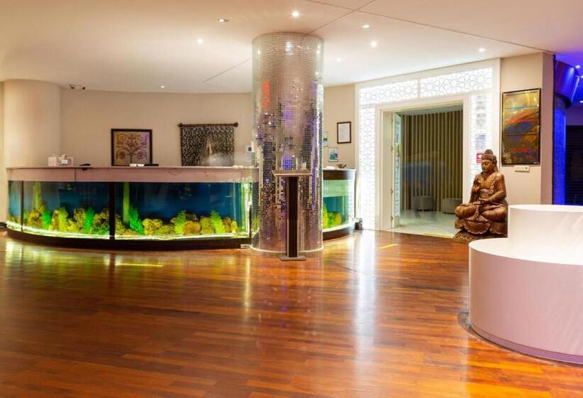 אתר נופש Gold City Luxury Accommodation