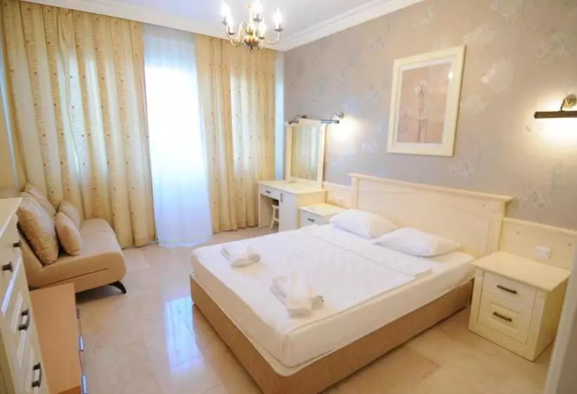 リゾートホテル Gold City Luxury Accommodation