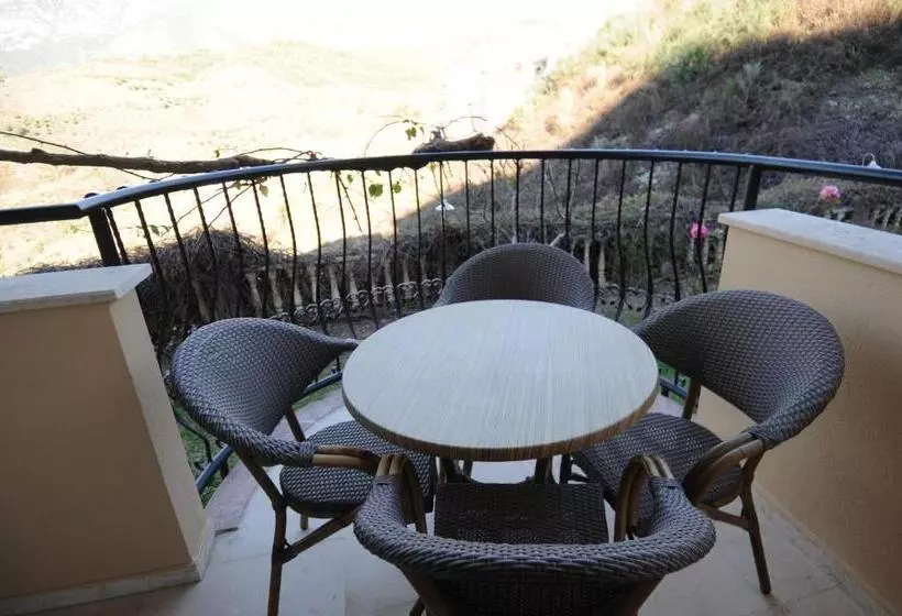 リゾートホテル Gold City Luxury Accommodation