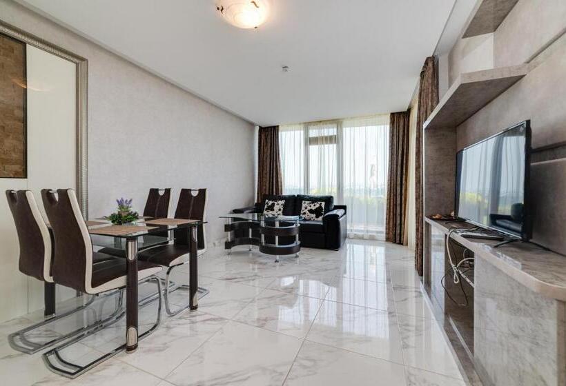 Apartcomplex Golden Bay