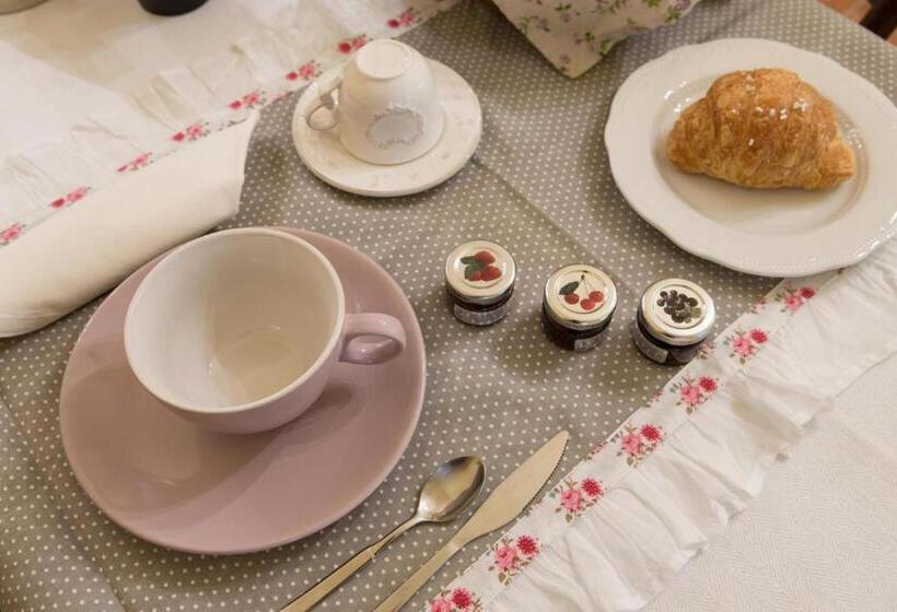 مبيت وإفطار Dimora Della Rovere