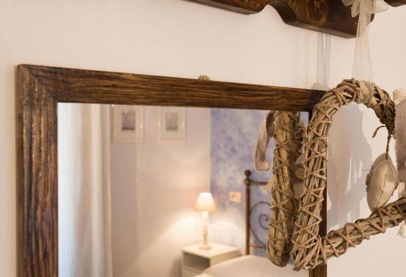 مبيت وإفطار Dimora Della Rovere