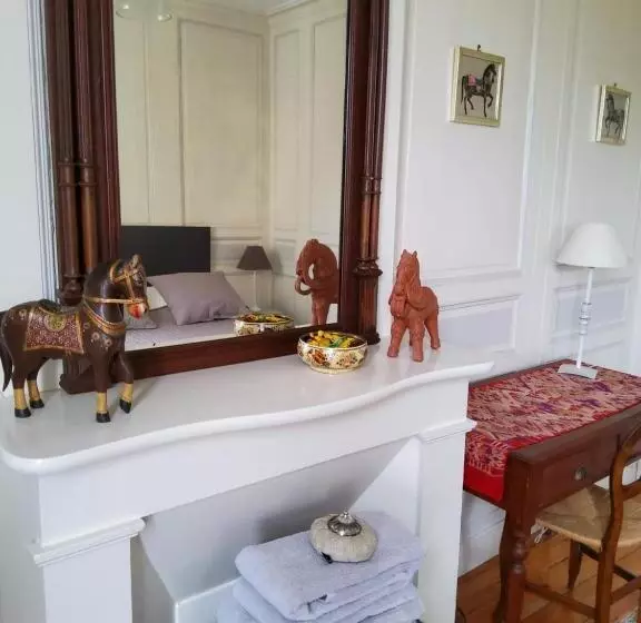 ベッドアンドブレックファースト La Maison Des Thermes, Chambre D Hôte