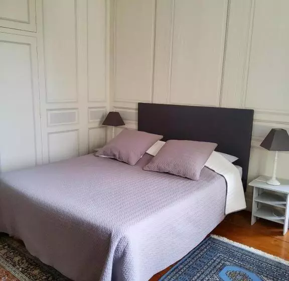ベッドアンドブレックファースト La Maison Des Thermes, Chambre D Hôte