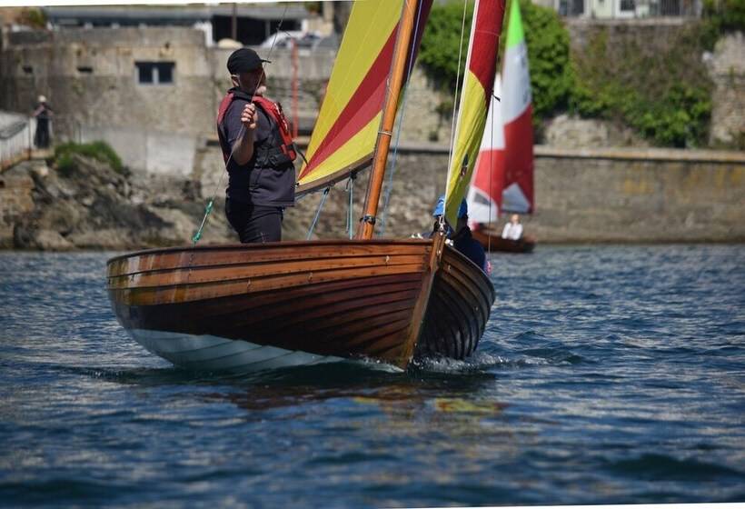 Newly Refurbished 2nd Floor Apartment Lil Nauti