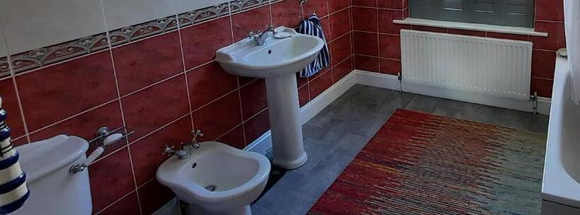 Newly Refurbished 2nd Floor Apartment Lil Nauti