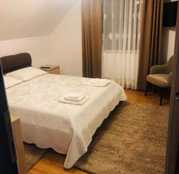 ペンション Casa Paul