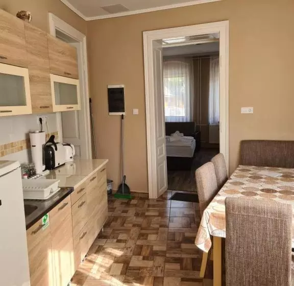 ペンション Dm Vendégház Villány