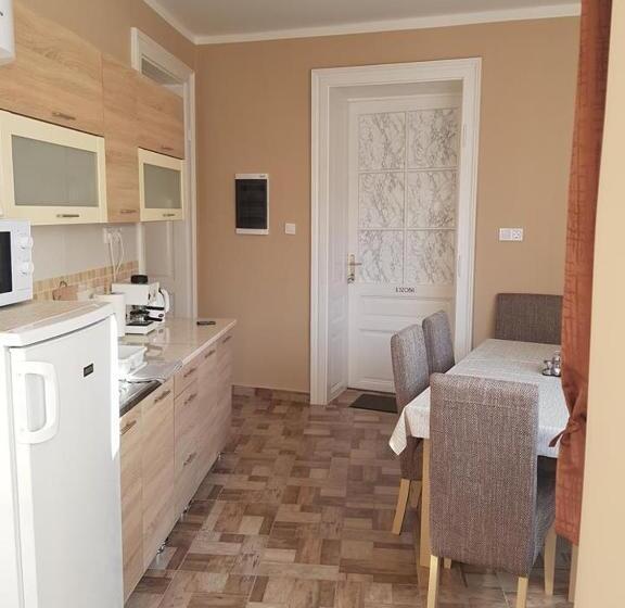 ペンション Dm Vendégház Villány