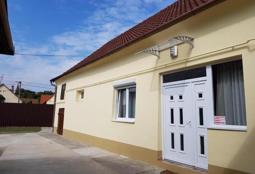 ペンション Dm Vendégház Villány