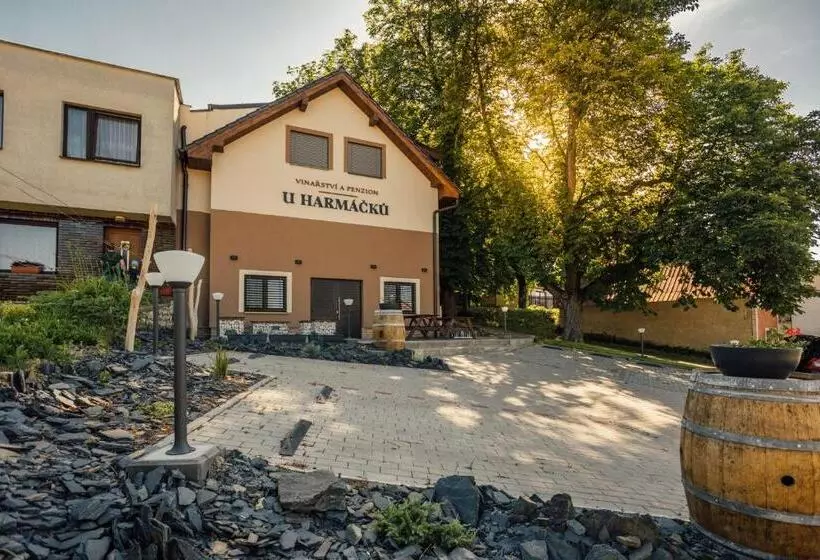 Majatalo Penzion U Harmáčků