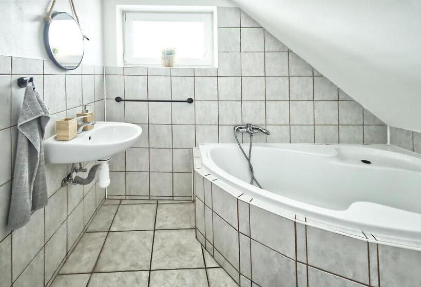 بنسيون Penzion Bazén Víno Sklep U Palečků